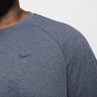 Sudadera de cuello redondo Dri-FIT UV versátil para hombre Nike Primary