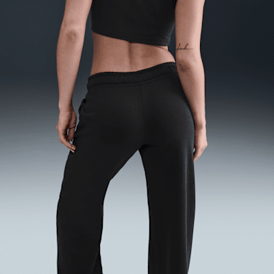 Nike Sportswear Club Fleece Women's Mid-Rise Wide-Leg Sweatpants