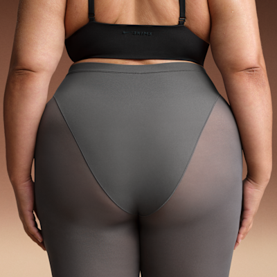 NikeSKIMS Weightless Layers Women's High-Waisted V-Panel Leggings