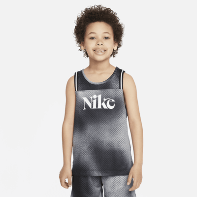 Playera estampada para niños talla pequeña Nike Culture of Basketball