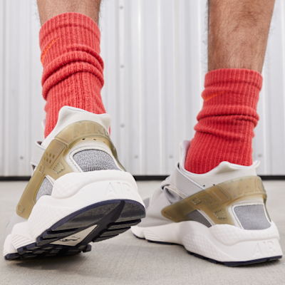 youth huaraches nike