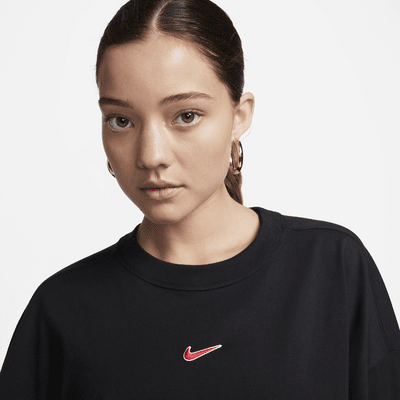 Nike Sportswear Women's Long-Sleeve T-Shirt. Nike NL
