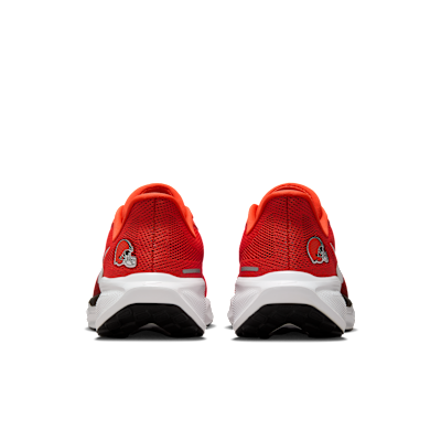 Tenis de correr en pavimento Nike de la NFL para hombre Cleveland Browns Pegasus 41