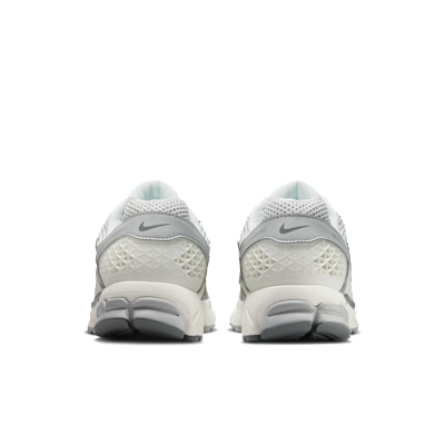 Nike Zoom Vomero 5 Men's Shoes