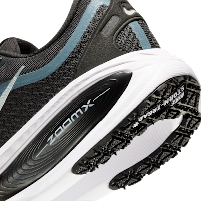 Scarpa impermeabile da running su strada con dettagli dal design rifrangente Nike Vomero 18 GORE-TEX – Donna