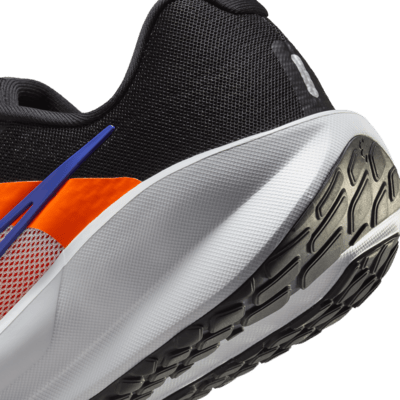 Tenis de correr en carretera para hombre (extraancho) Nike Downshifter 13