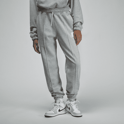 Jordan Essentials Pantalón de tejido Fleece - Mujer. Nike ES