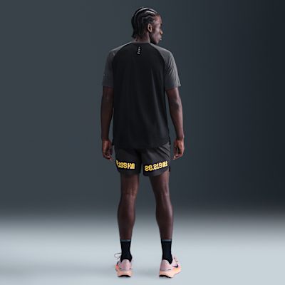 Nike Stride Dri-FIT ADV Kısa Kollu Erkek Koşu Üstü