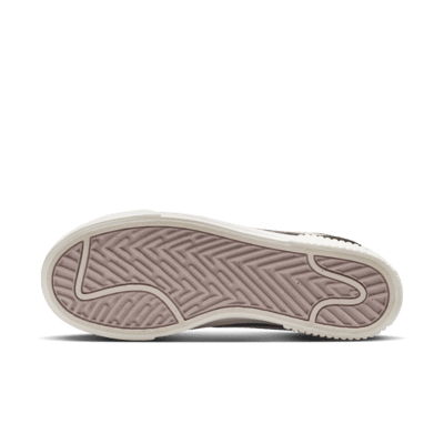 Scarpa Nike Court Legacy Lift – Donna