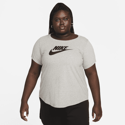 Nike Sportswear Essentials Women's Logo T-Shirt (Plus Size). Nike ID