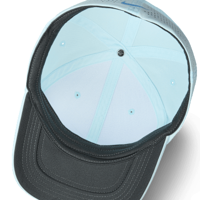 Gorra SwooshFlex estructurada Nike Dri-FIT ADV Rise