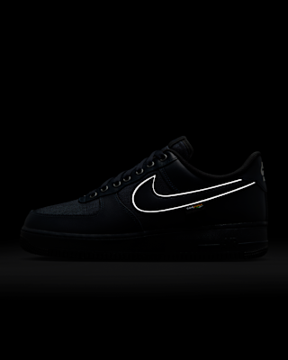 Nike Air Force 1 '07 LV8