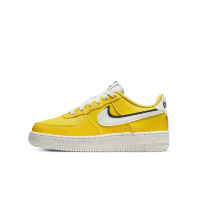 Como debate Adular Yellow Air Force 1 Shoes. Nike.com