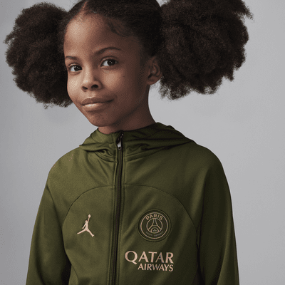 4e survêtement de foot en maille à capuche Jordan Dri-FIT Paris Saint-Germain Strike pour enfant