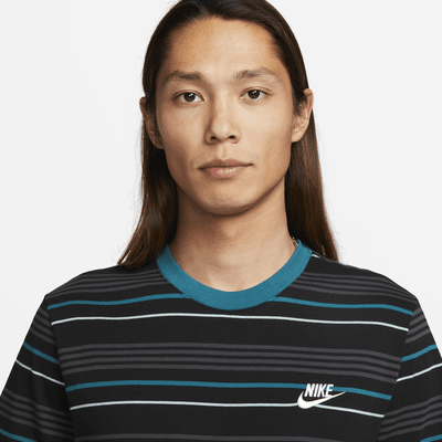 Nike Sportswear Club Men's T-Shirt. Nike ID