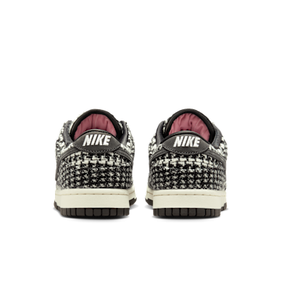 รองเท้าผู้หญิง Nike Dunk Low