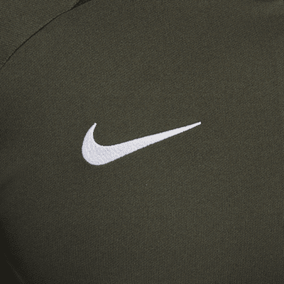 FC Barcelona Strike Men's Nike Dri-FIT Soccer Drill Top. Nike.com