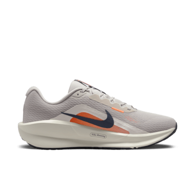 Tenis de correr en pavimento para hombre Nike Downshifter 13