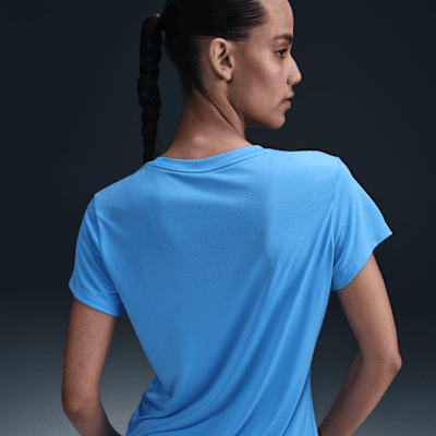 Camiseta Hydroguard de manga corta para mujer Nike Dri-FIT Essential