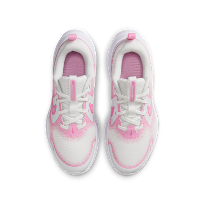 Nike Cosmic Runner Older Kids' Road Running Shoes