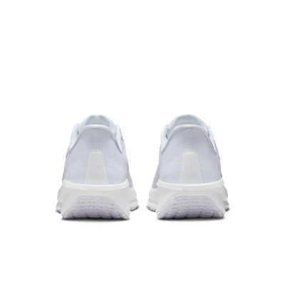 Nike Quest 6 Men's Road Running Shoes