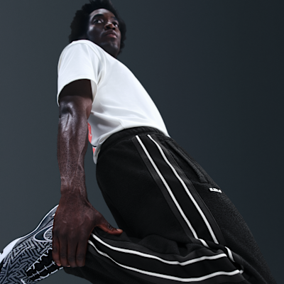 LeBron Standard Issue Men's Therma-FIT Basketball Pants