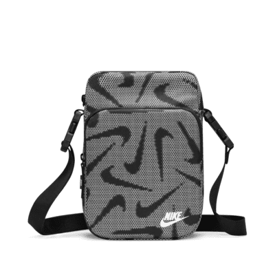 Nike Heritage Cross-Body Bag (4L). Nike GB