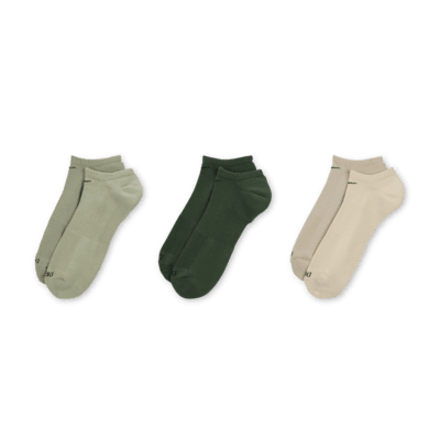 Calcetines de entrenamiento ocultos, con
amortiguación, Nike Everyday Plus (3
pares)