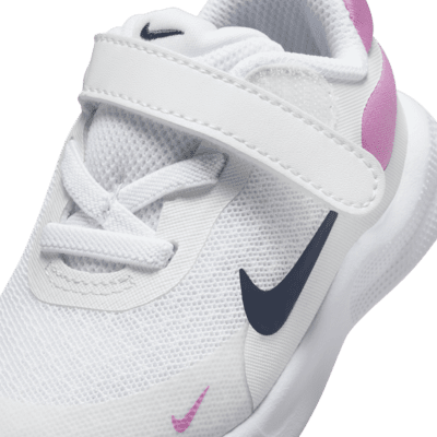 Boty Nike Revolution 7 pro kojence a batolata