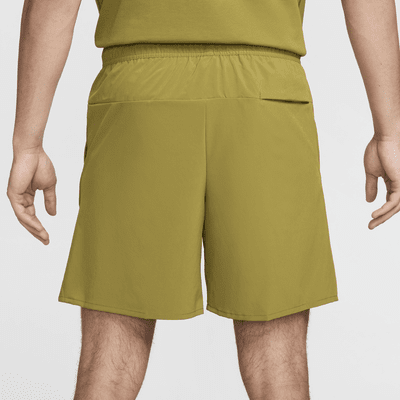 Shorts versátiles sin forro Dri-FIT de 18 cm para hombre Nike Unlimited