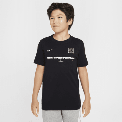 Nike Sportswear Big Kids' Crew-Neck T-Shirt