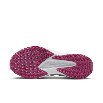 Nike Quest 6 Straßenlaufschuh (Damen)