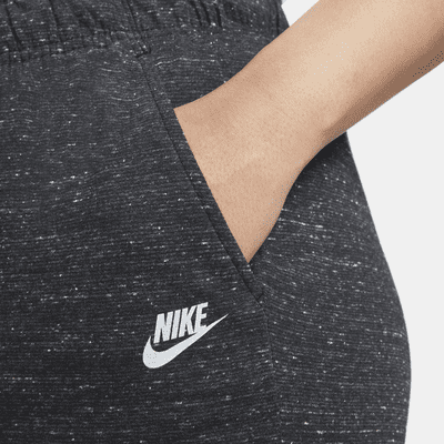 Nike Sportswear Gym Vintage Women's Shorts (Plus Size)