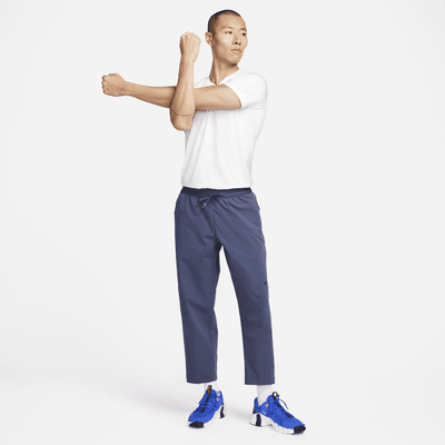 Nike A.P.S. Pants versátiles de tejido Woven Dri-FIT para hombre