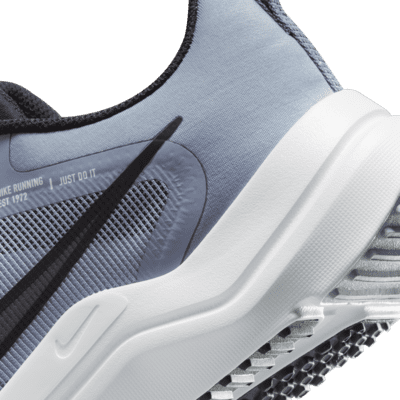 Męskie buty do biegania po asfalcie Nike Downshifter 12