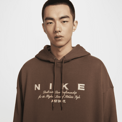 Nike Club Men's Oversized Pullover Hoodie