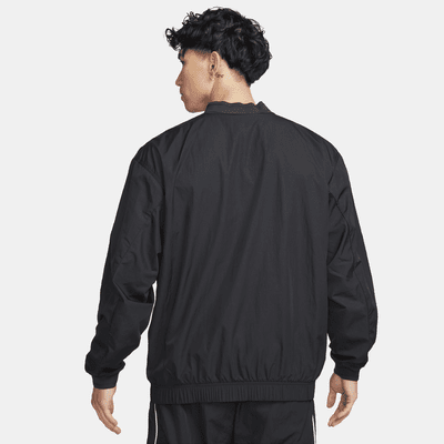 Nike Solo Swoosh Men's Windshirt. Nike JP