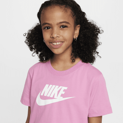 Playera cropped para niña talla grande Nike Sportswear