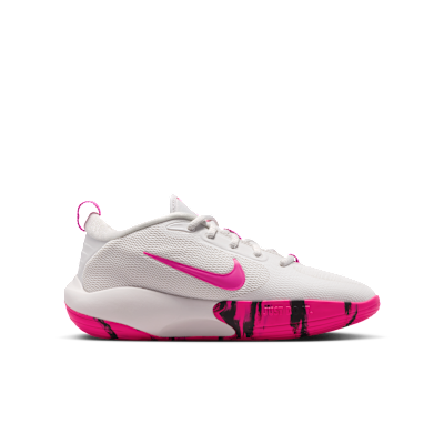 Nike IsoFly Big Kids' Basketball Shoes