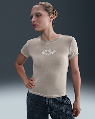 Женские  Nike Sportswear Chill Knit Slim Cropped Top