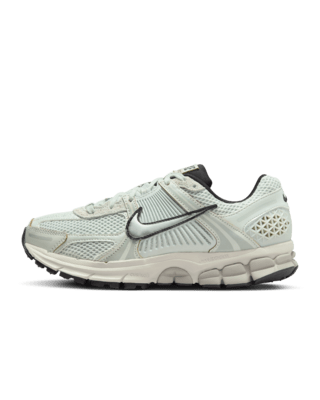 NIKE公式】ナイキ ズーム ボメロ 5 ウィメンズシューズ.オンライン 