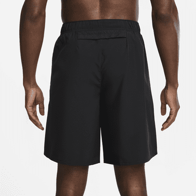 Calções versáteis sem forro de 23 cm Dri-FIT Nike Challenger para homem