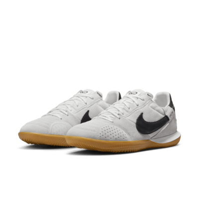 Nike Streetgato Low-Top Soccer Shoes