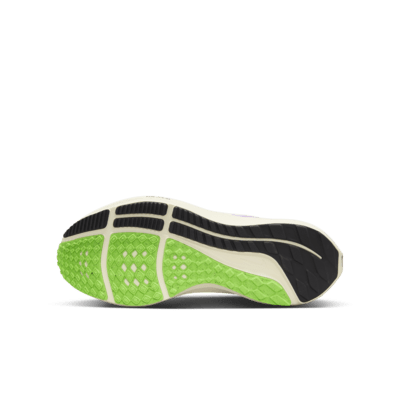 Nike Air Zoom Pegasus 40 | Image 1