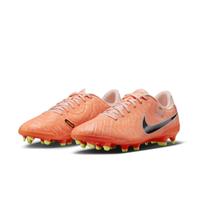 Tacos de fútbol de corte low para terrenos múltiples Nike Tiempo Legend 10 Academy