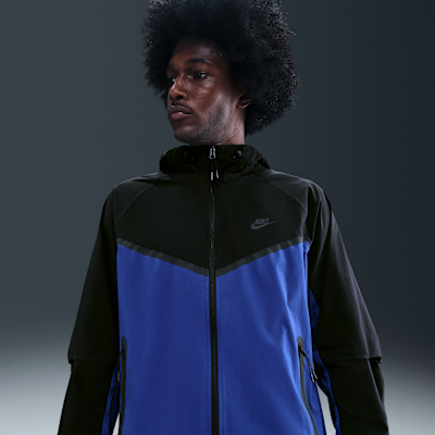 Nike Tech