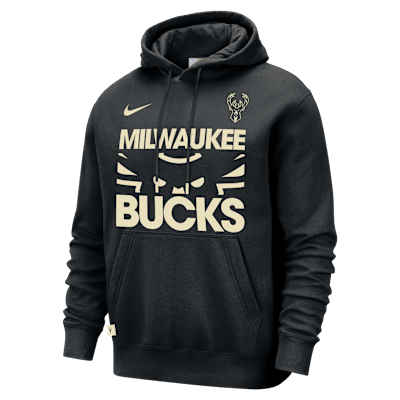 Milwaukee Bucks Club Courtside