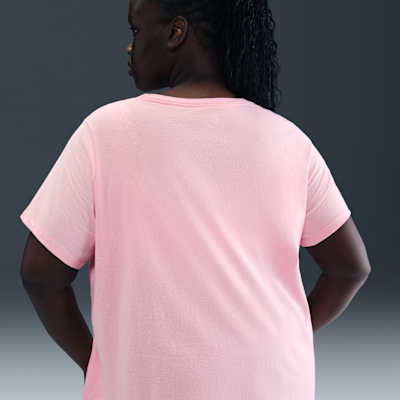 Nike Sportswear Club Essentials Women's T-Shirt (Plus Size)