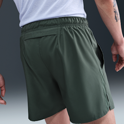 ナイキ チャレンジャー スウッシュ メンズ 13cm Dri-FIT ランニングショートパンツ