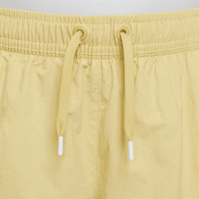 Nike Sportswear Amplify Older Kids' Woven Shorts